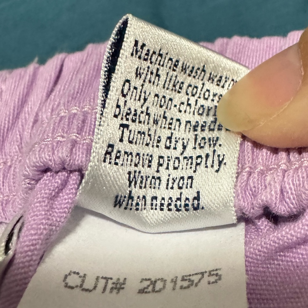 Croft and Barrow Purple Lilac Cropped Capri Jeans - Picture 9 of 10